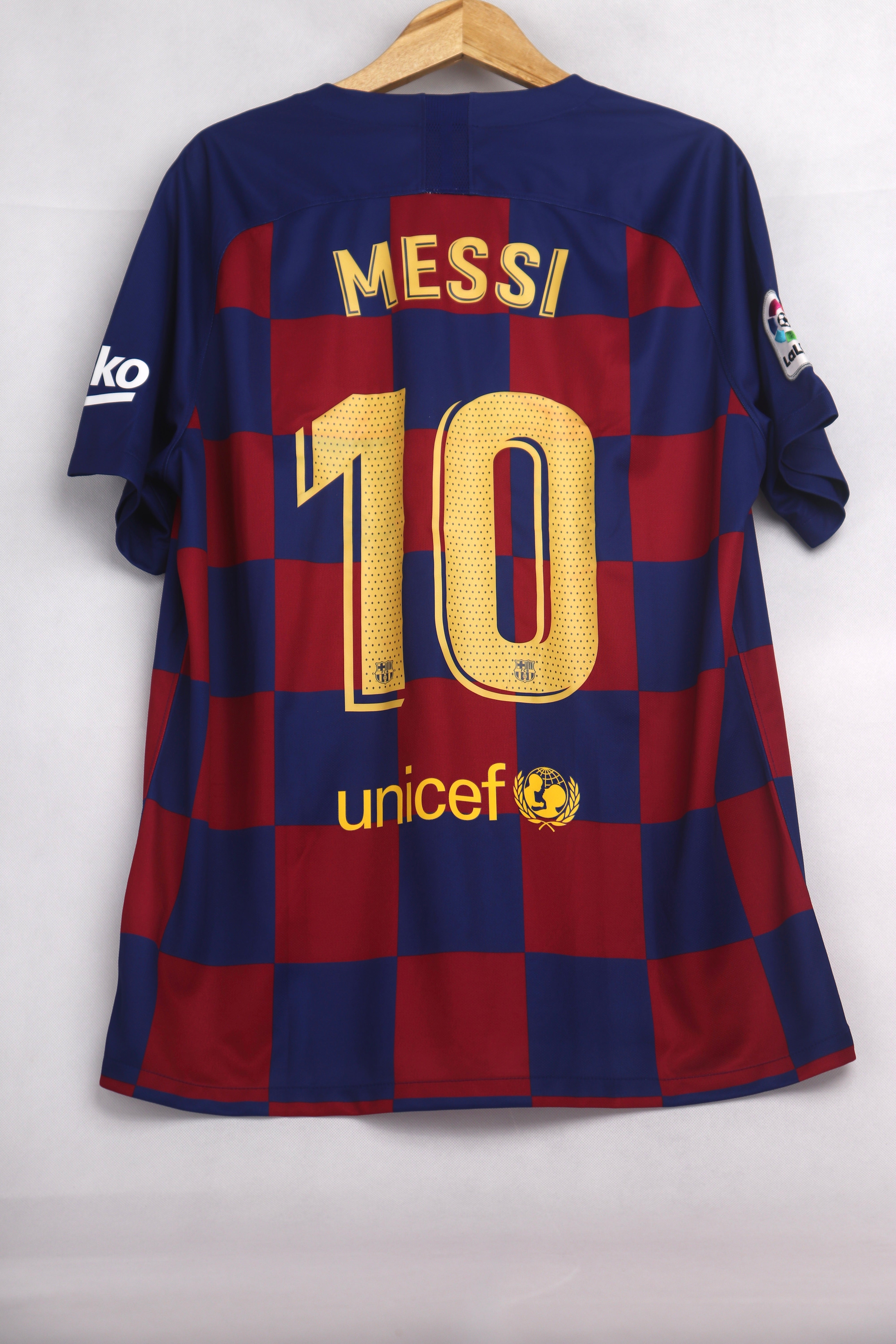 Barcelona 2019 Messi Jersey Home XL - Corner Taken Quickly – Van Kip