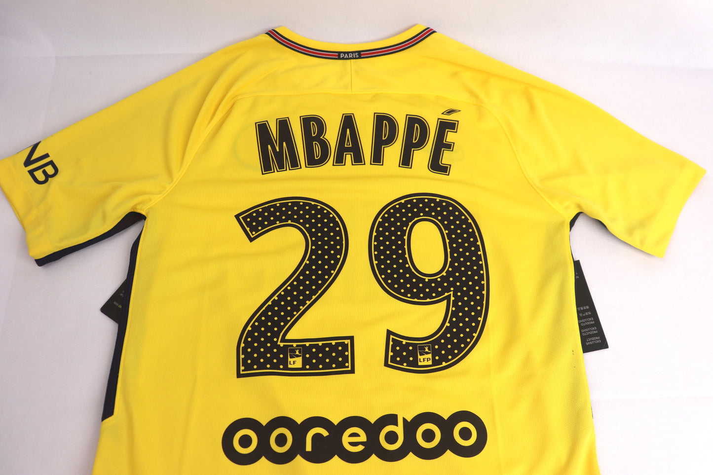 PSG 2017 Away BNWT Mbappe [S]