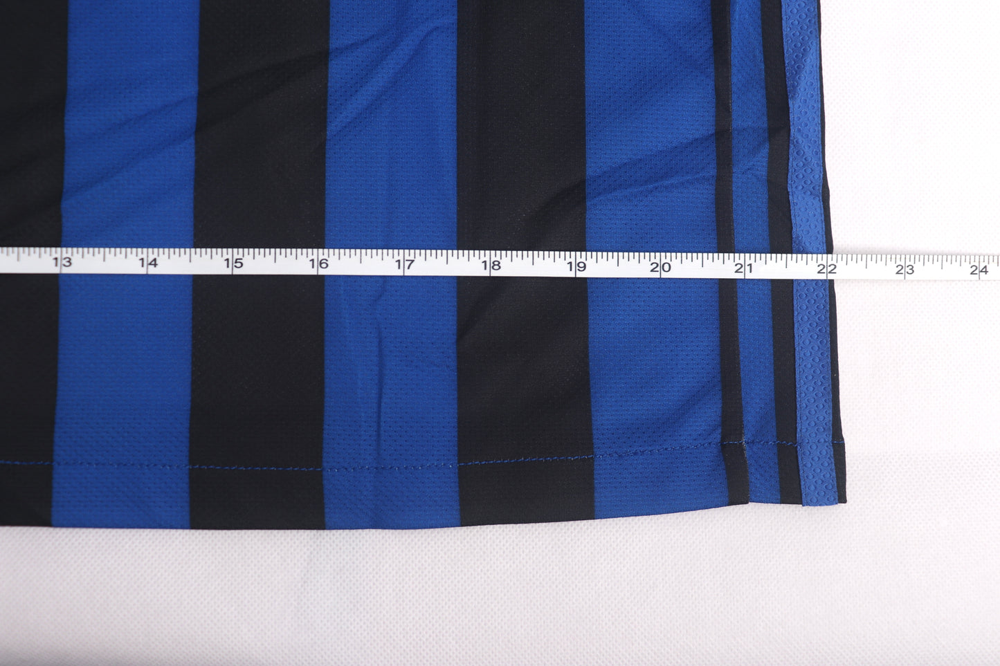 Inter Milan 2011 Home BNWT Sneijder [L]
