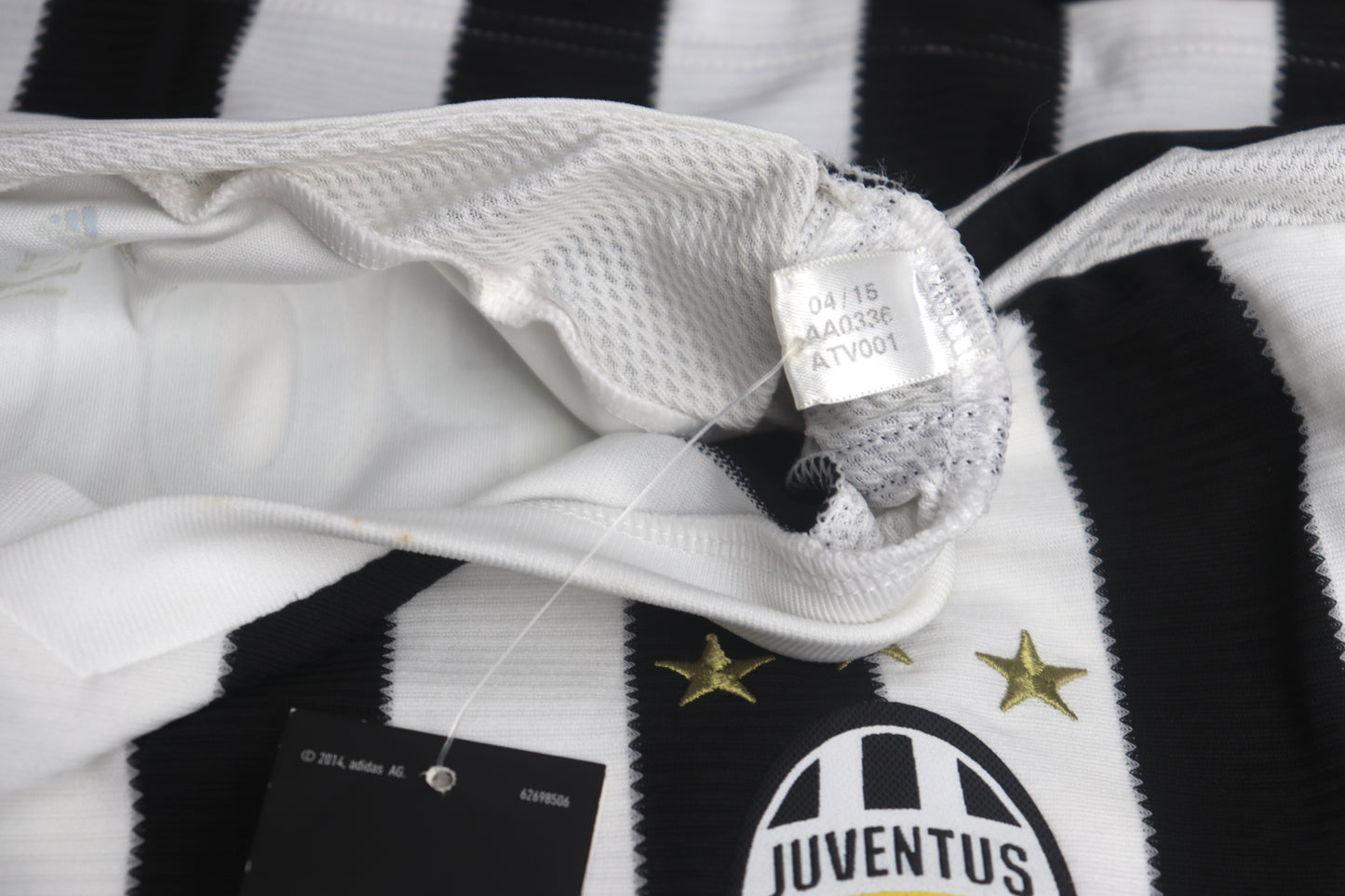 Juventus 2015 Home BNWT Pogba [M]