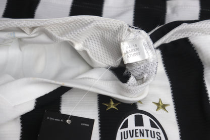 Juventus 2015 Home BNWT Pogba [M] Apparel Original Authentic Football Soccer Jersey Kit Shirt Nameset