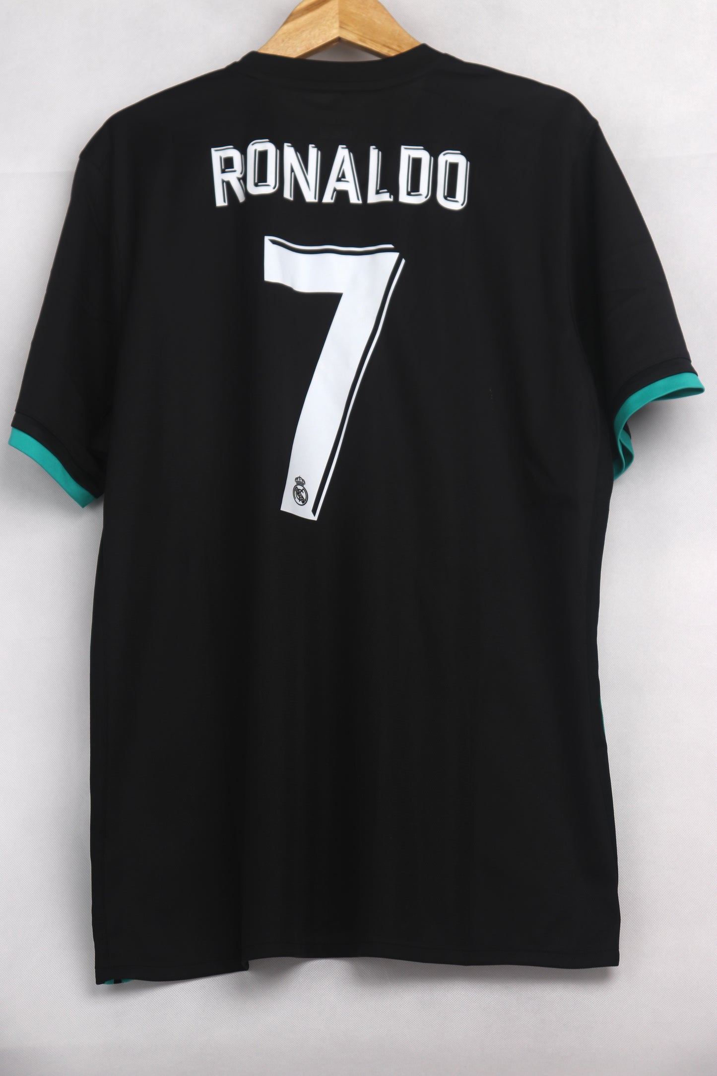 Real Madrid 2017 Away BNWT Ronaldo [XL]