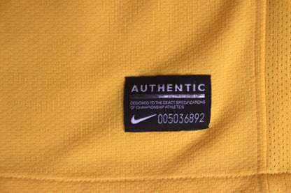 Brazil 2010 home shirt kit jersey Kaka #10 size S Nike football soccer black tab