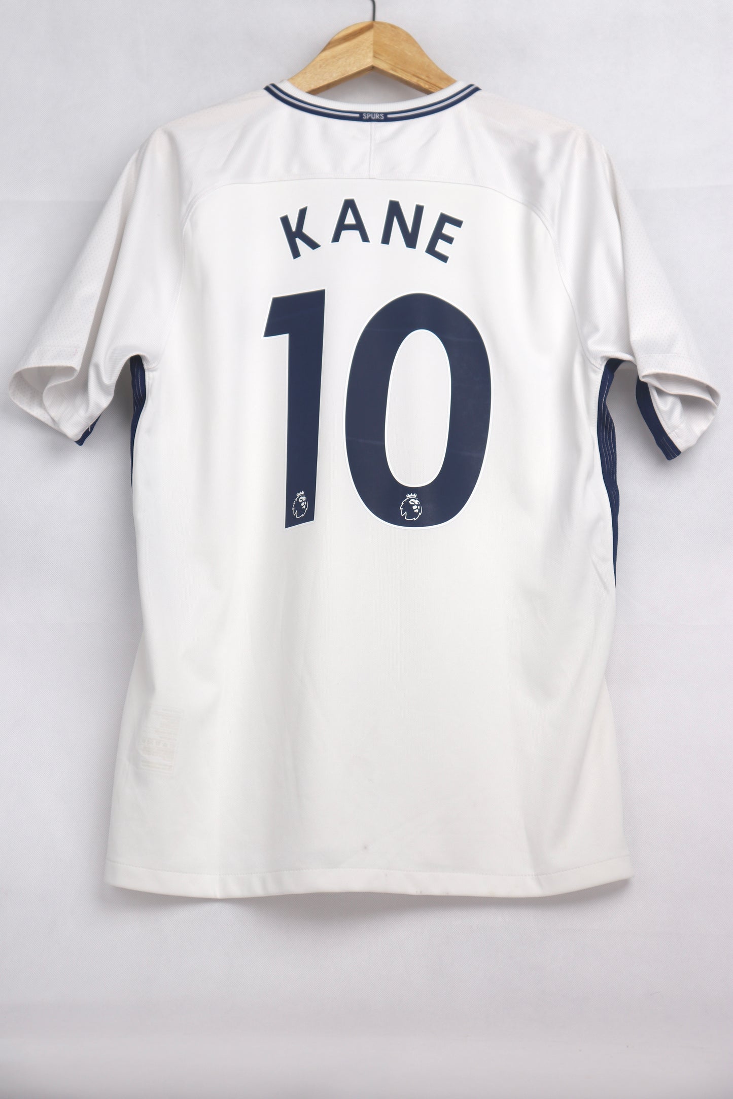 Tottenham 2017 Home Player Issue Kane [M]