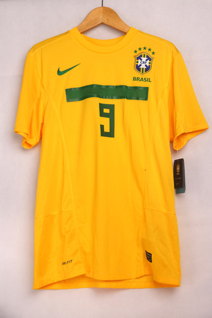 Brazil 2011 home shirt kit jersey Ronaldo #9 size M Nike football soccer BNWT front