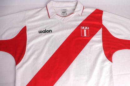 Peru 2006 Home Pizarro [M] Apparel Original Authentic Football Soccer Jersey Kit Shirt Nameset