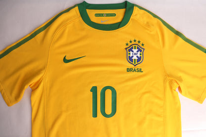Brazil 2010 home shirt kit jersey Kaka #10 size S Nike football soccer close front