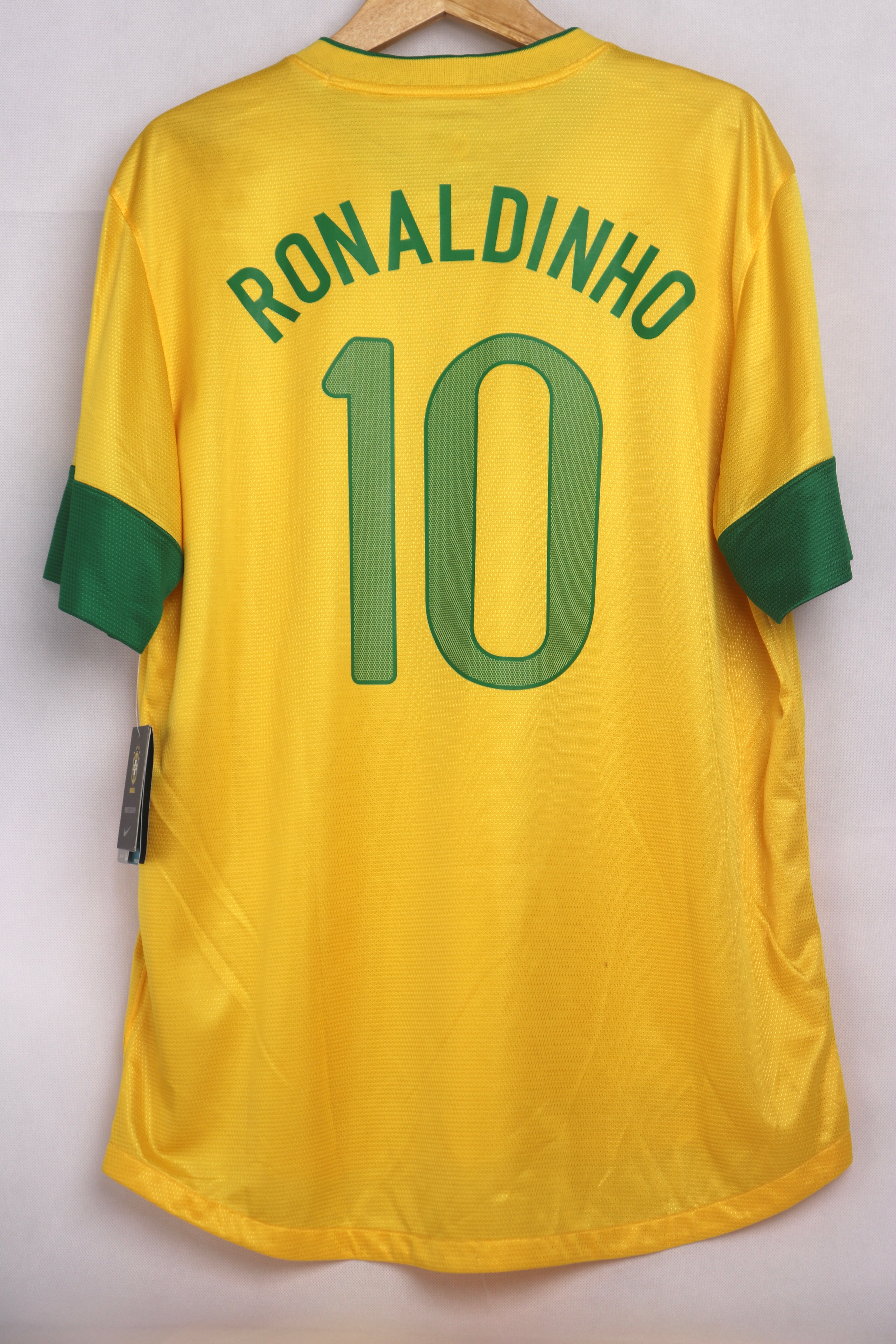 Brazil 2012 Ronaldinho Jersey BNWT XL - Farewell Yellow Home Shirt
