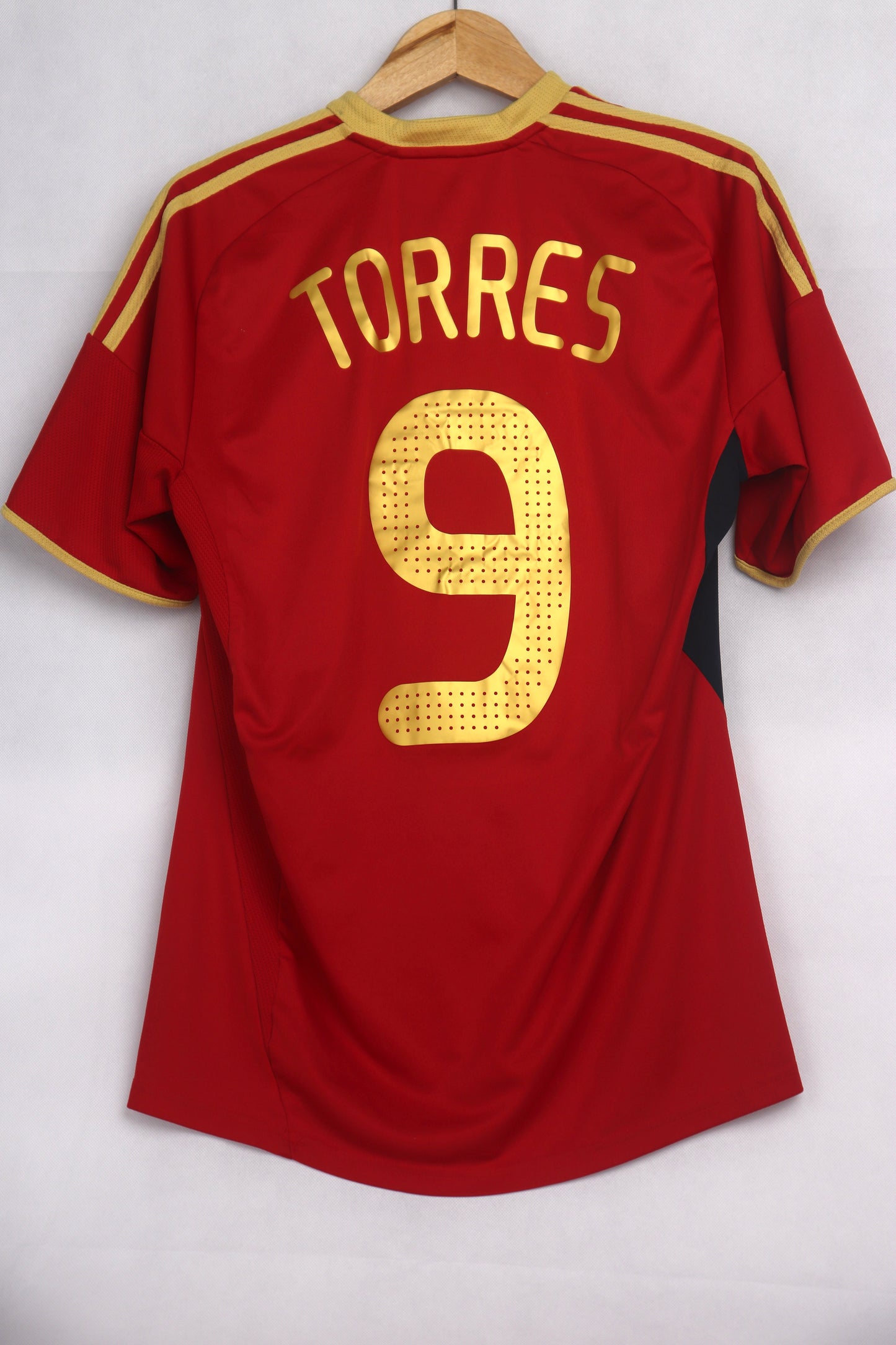 Spain 2009 Home Torres [M]