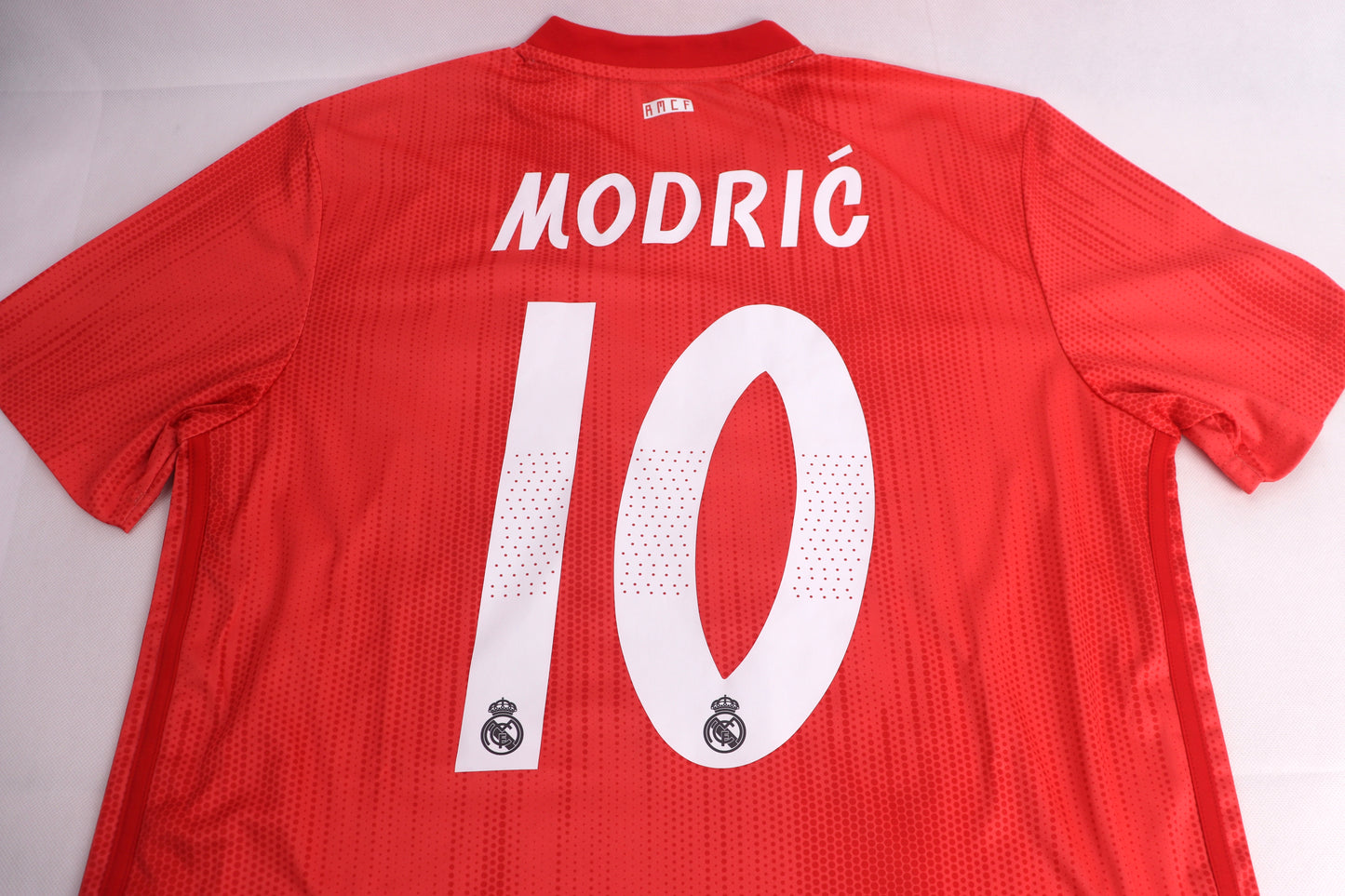 Real Madrid 2018 Third BNWT Modric [M]