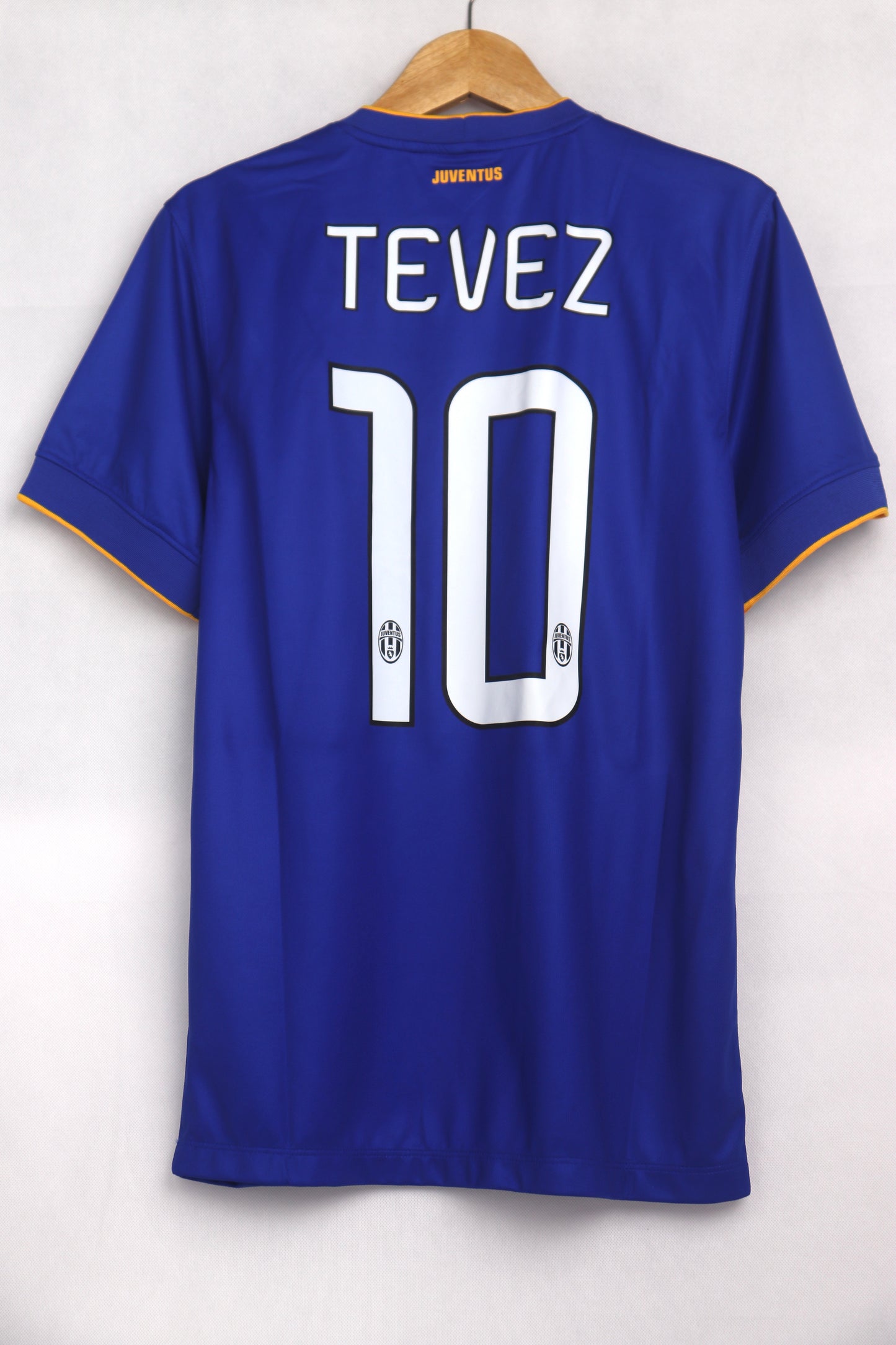 Juventus 2014 Away BNWT Tevez [S]