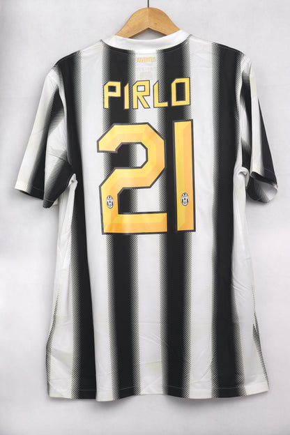 Juventus 2011 Home BNWT Pirlo [L] Apparel Original Authentic Football Soccer Jersey Kit Shirt Nameset